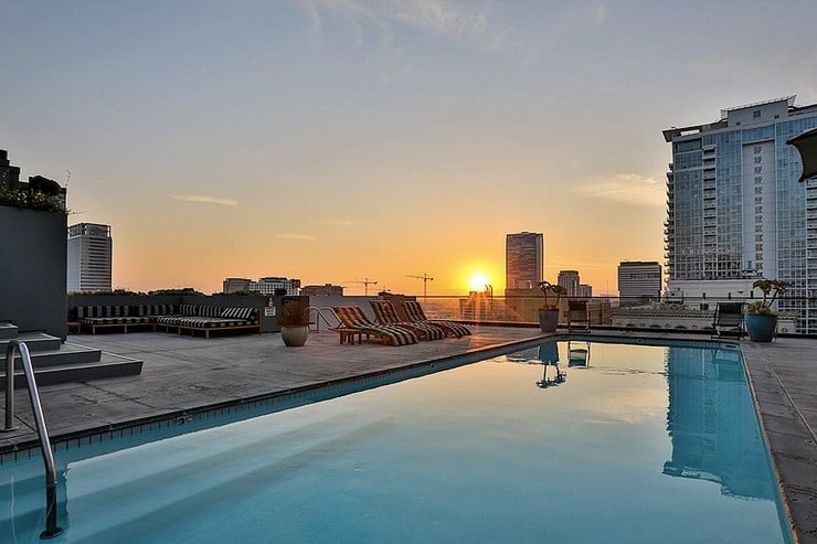 eastern-columbia-penthouse-collection-of-johnny-depp-16