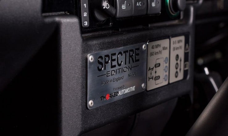 Land Rover Defender 90-110 Tweaked Spectre Edition 6