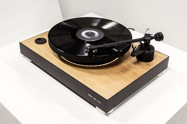 mag-lev-audio-levitating-turntable-6