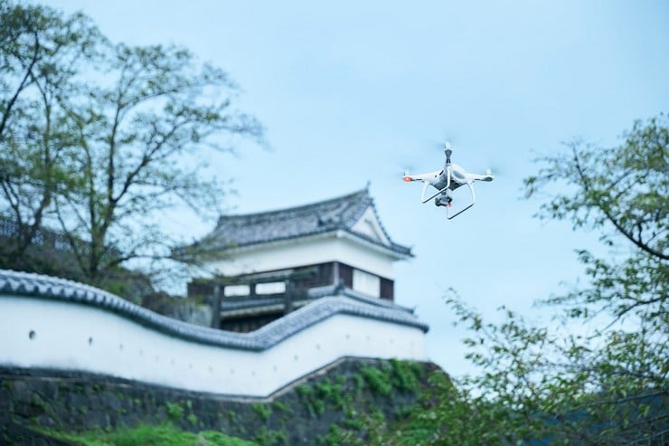 dji-phantom-4-pro-2