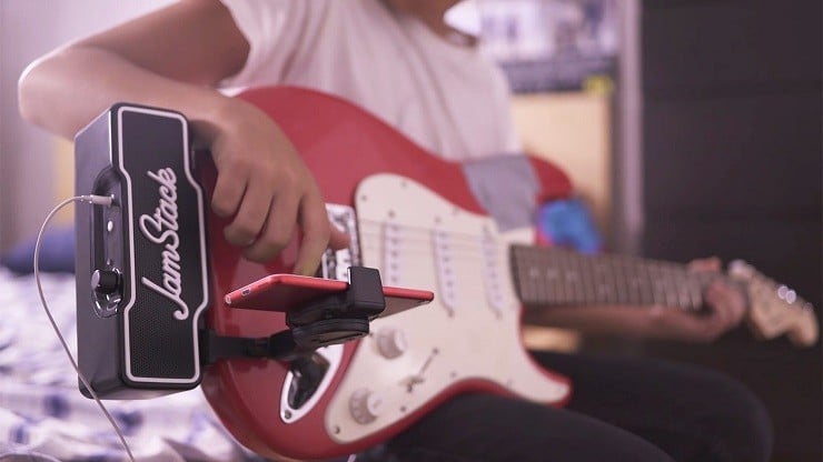 jamstack-attachable-electric-guitar-amplifier-12