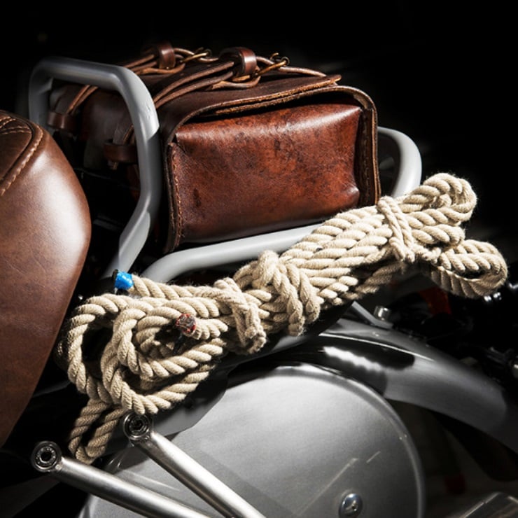 ocgarage-bmw-r100-gs-avventura-motorcycle