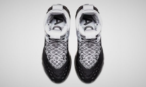 nikelab zoom tallac flyknit
