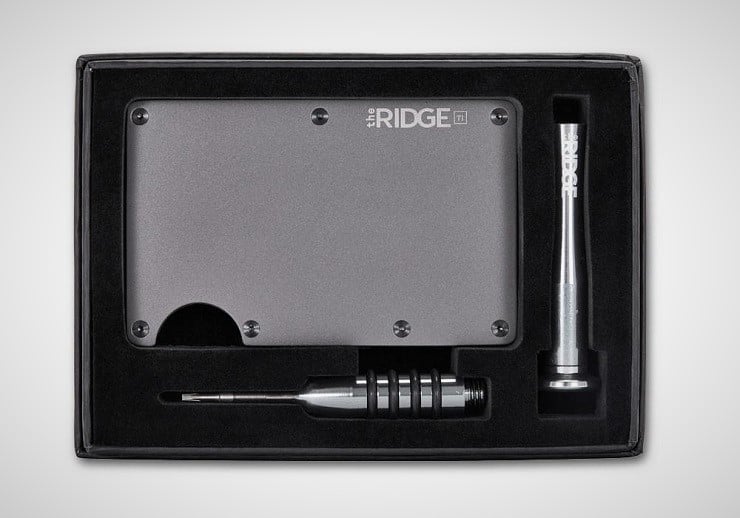 Ridge Wallet Titanium Vs Aluminum IUCN Water