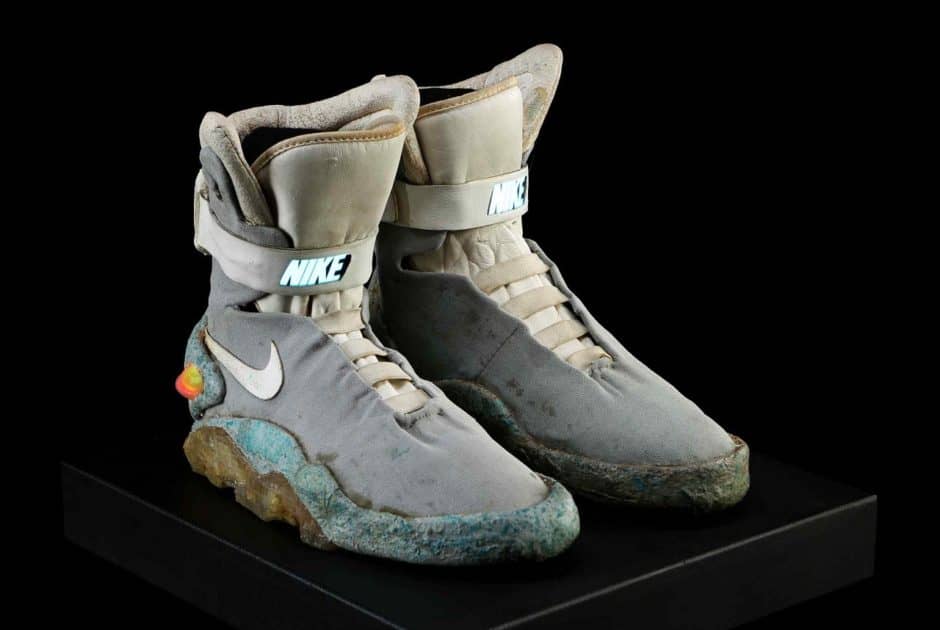 Movie Memorabilia Auction Men's Gear