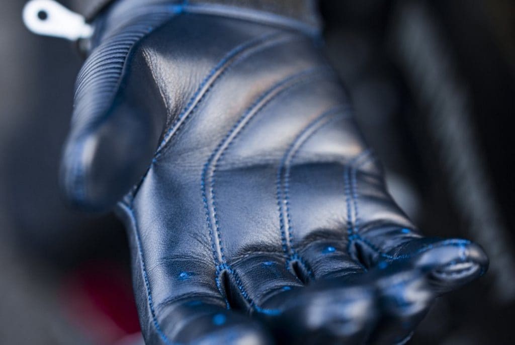 Sakura Motorcycle Gloves | Men's Gear