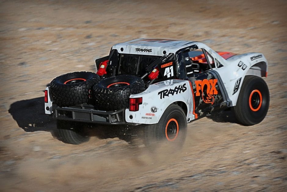 traxxas desert racer body