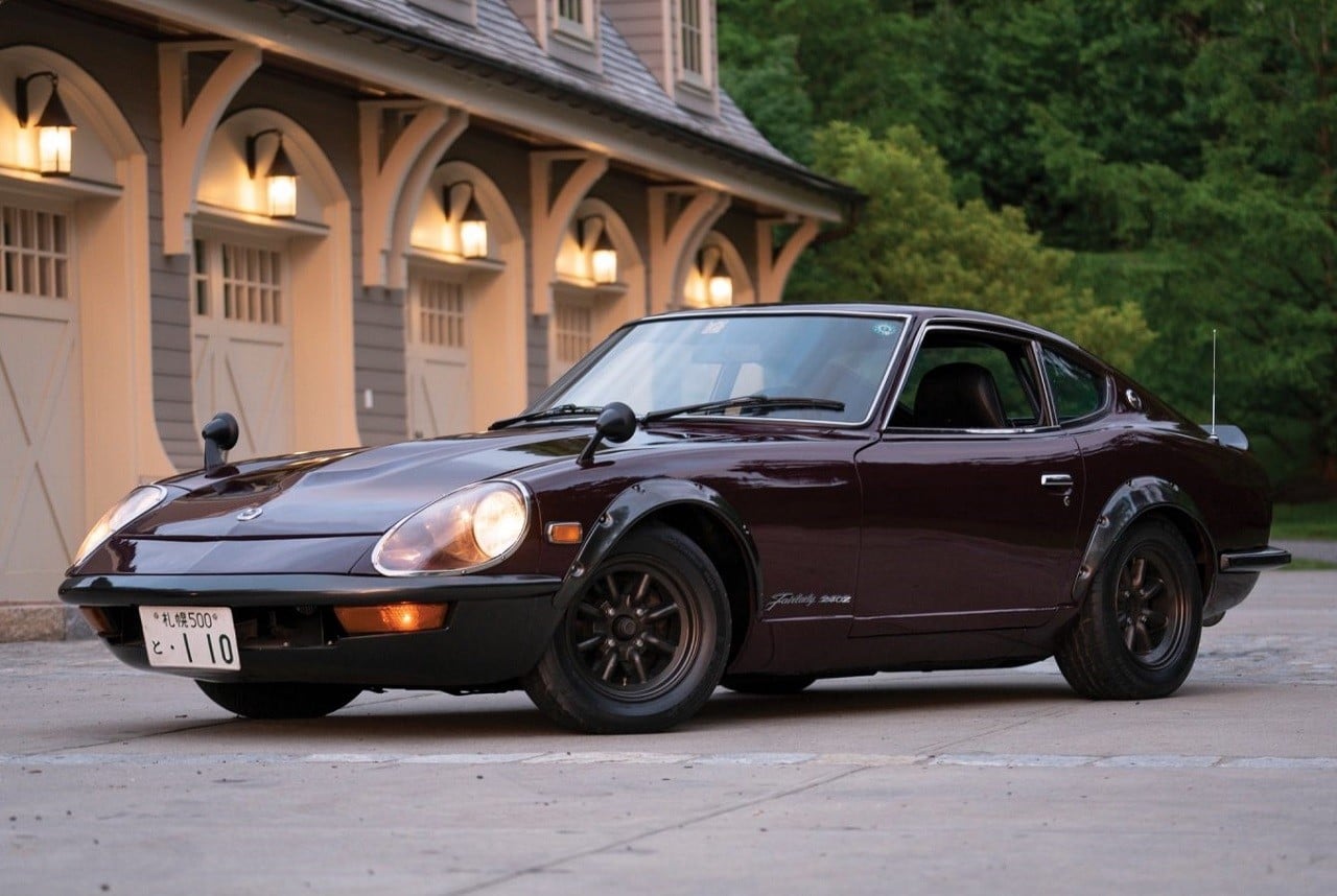 Nissan fire lady z