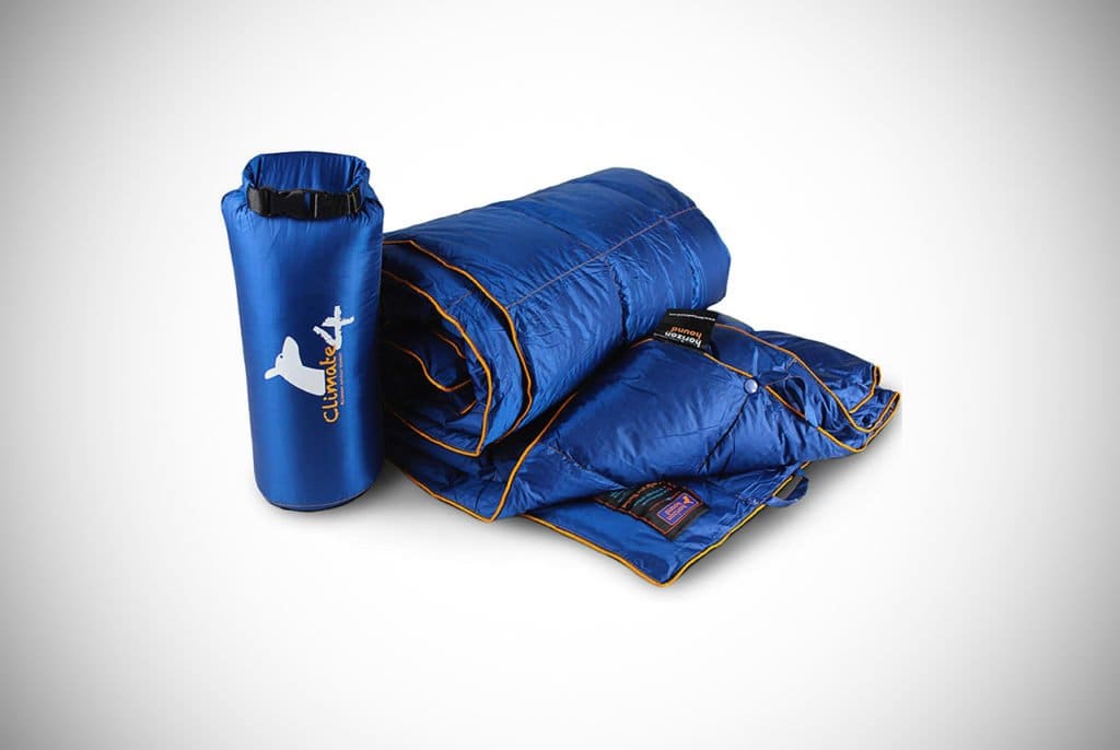 Best 12 Camping Blankets to Buy in 2019 Top Waterproof Outdoor Blankets