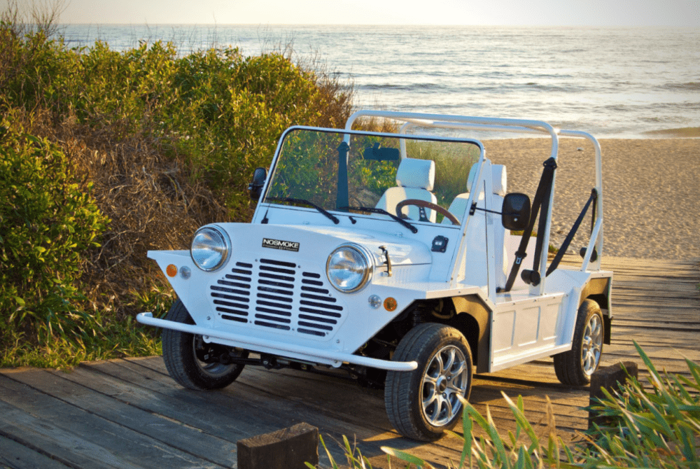 Moke Electric Beach Car Men's Gear