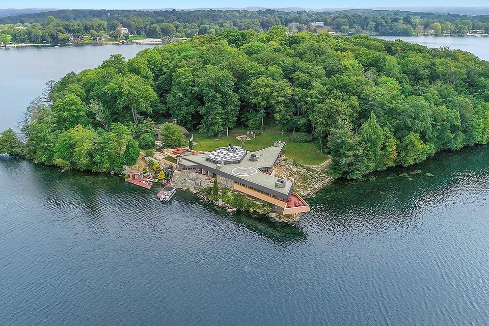 Petre Island On Lake Mahopac Men's Gear