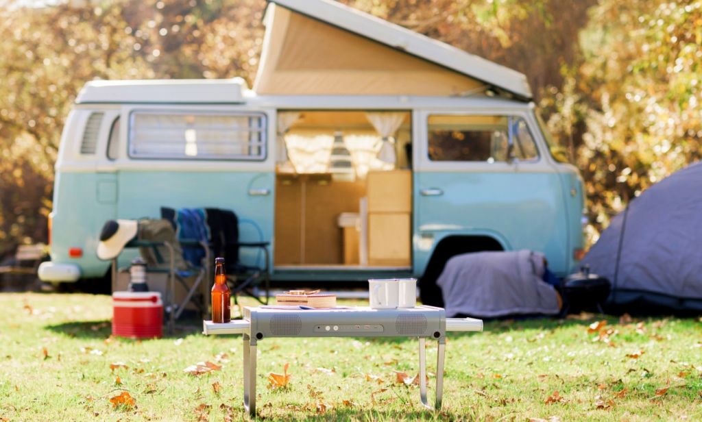 Table with Van