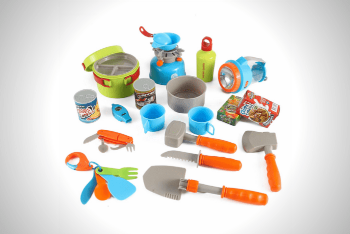 Little Explorers 20-Piece Camping Gear