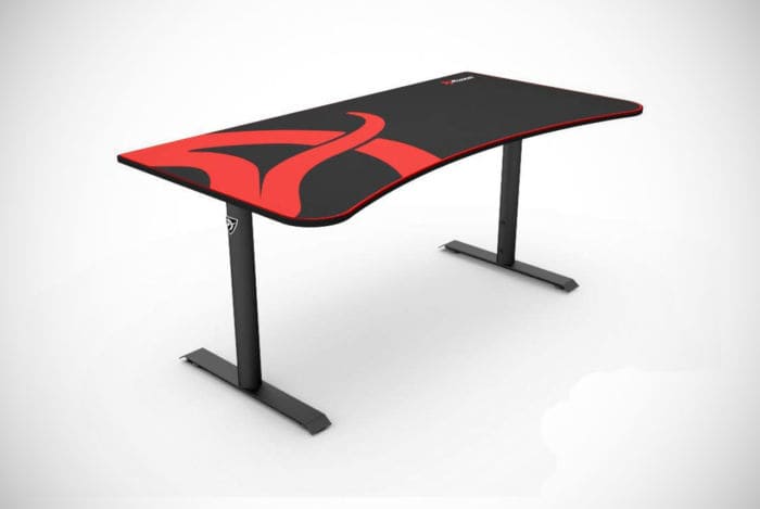 Arozzi’s New Arena Gaming Desk