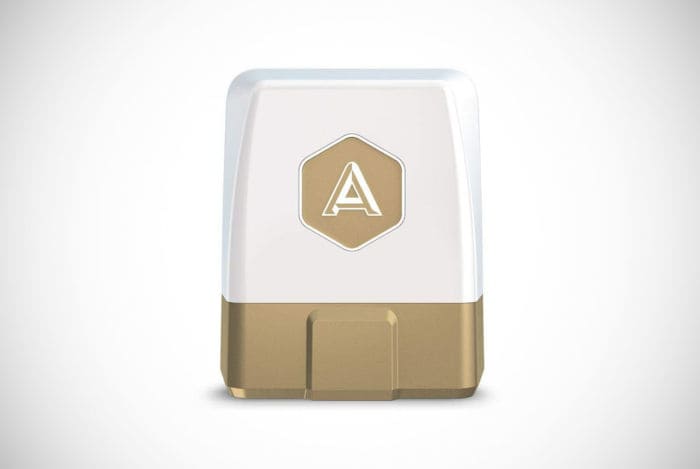 Automatic Car Tracking Device