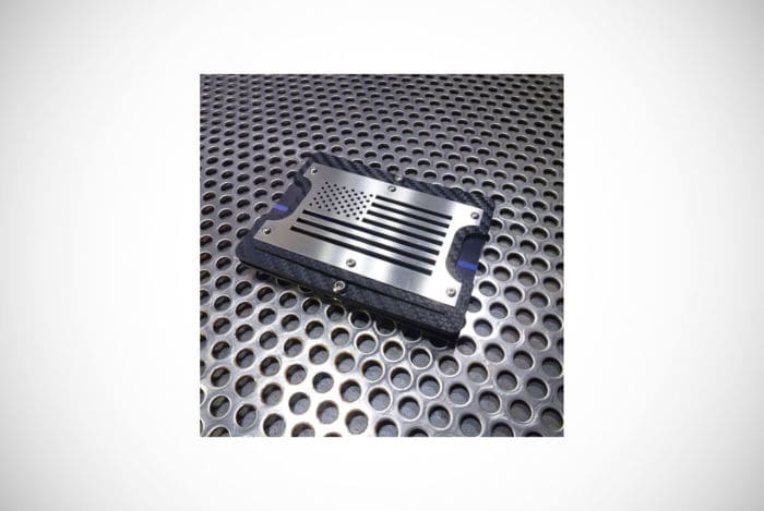 MGear The Patriot Carbon Edition