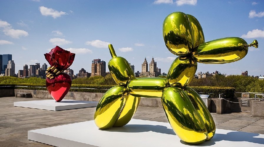 Balloon Dog Sculpture