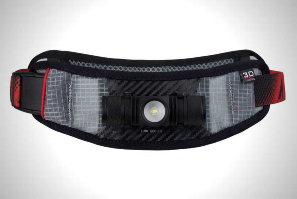 The ULTRASPIRE LUMEN 600 3.0 Waist Light ensures comfort and safety during your night runs