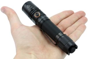 Fenix PD35 V2.0 Flashlight