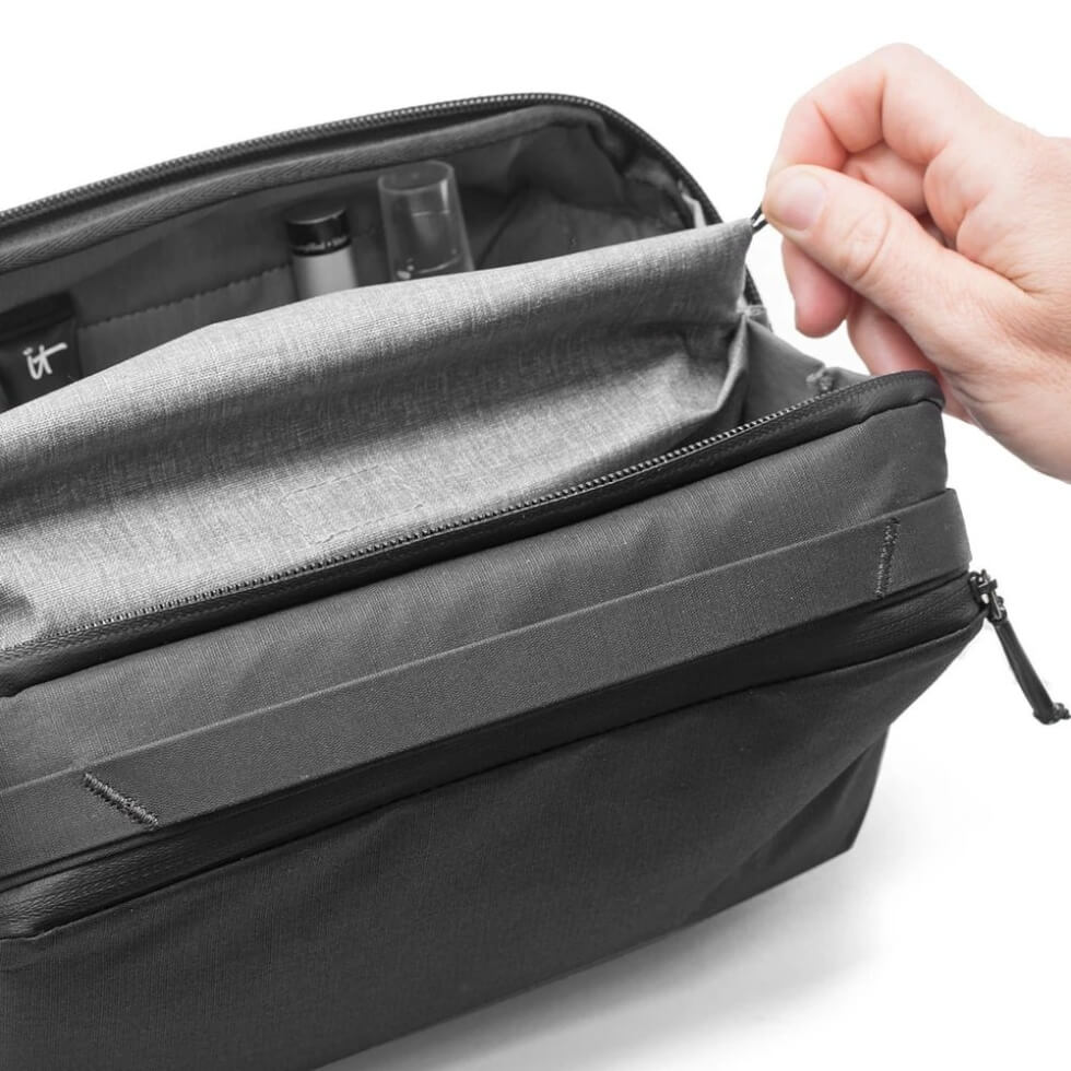 The Peak Design Wash Pouch Is An Innovative Toiletry Bag | Men's Gear