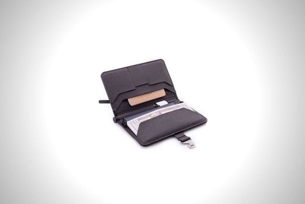 Dango P02 Pioneer Travel Wallet Is Perfect For Globetrotters