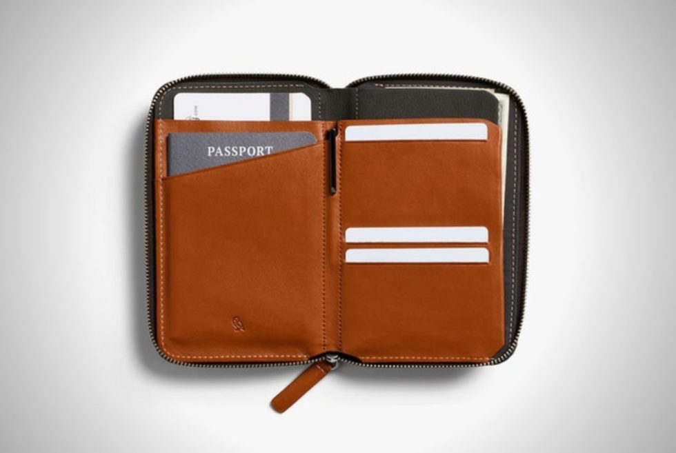 The Bellroy Travel Folio Offers Solid Organization and RFID Protection