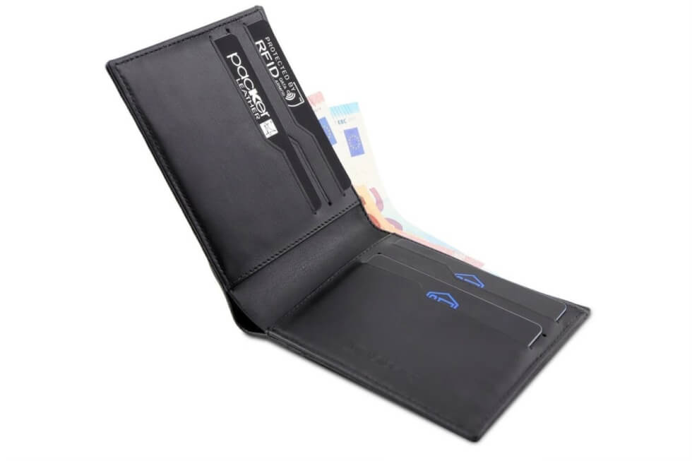 Coldfire Carbon Fiber Wallet Is