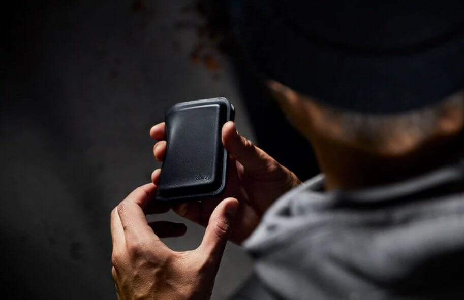 Bellroy Apex Slim Sleeve