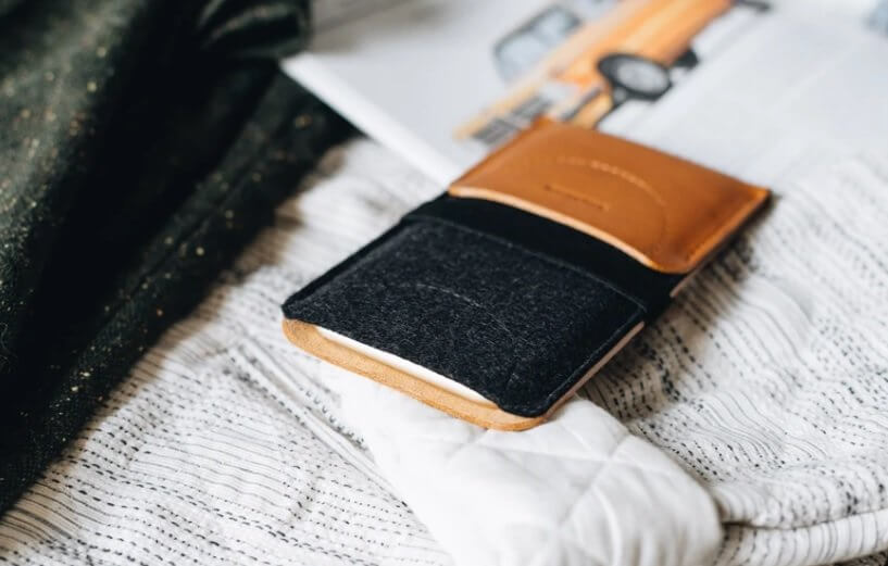 Band and Roll Kangaroo Phone