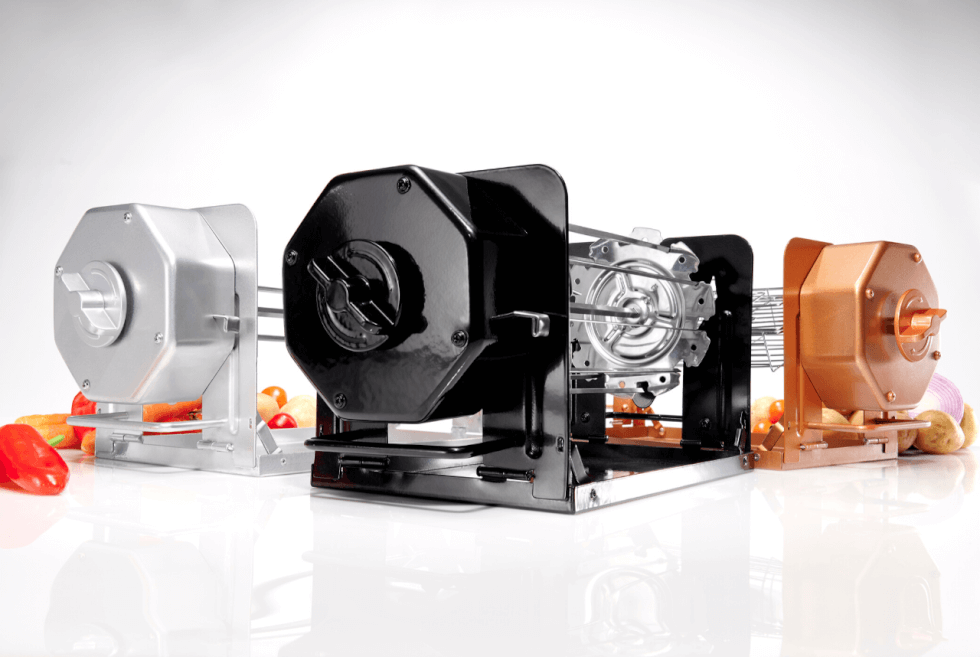 Cook meals rotisserie style anywhere and anytime with the ROTOQ 360