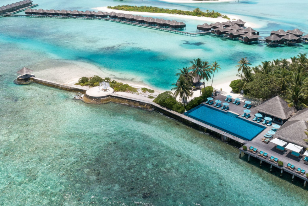Anantara Veli Maldives Resort is offering an awesome deal right now