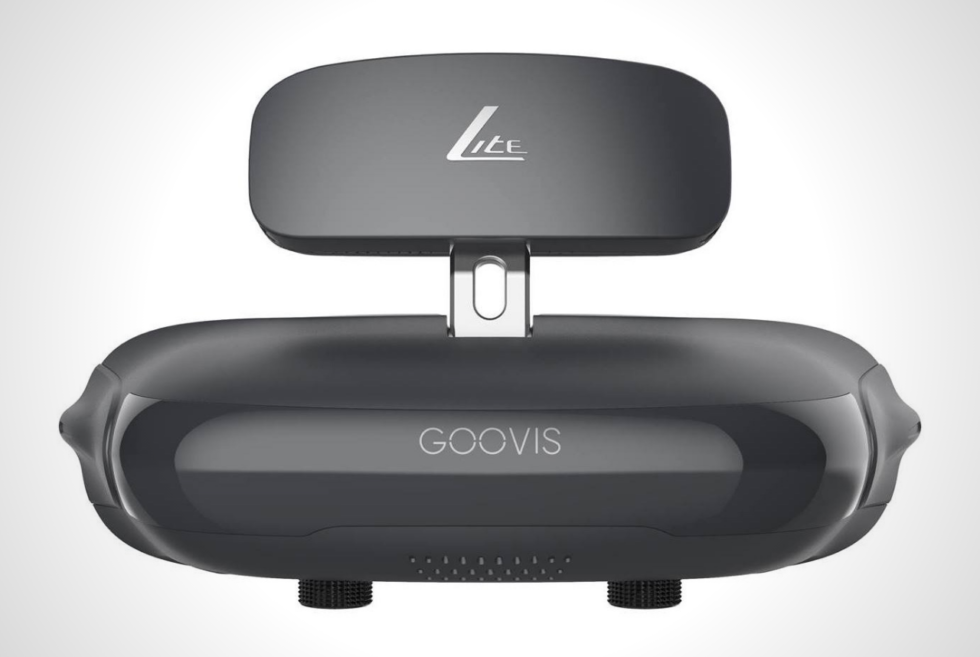 GOOVIS LITE: Take a massive 600-inch high-resolution display with you anywhere