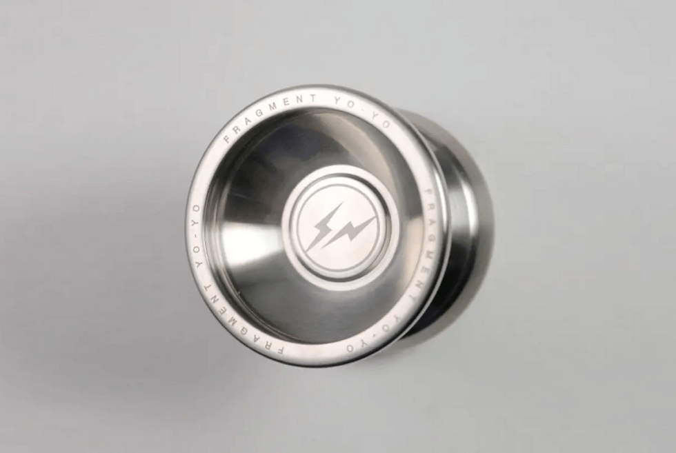 Freshthings-x-Fragment-Yoyo.png