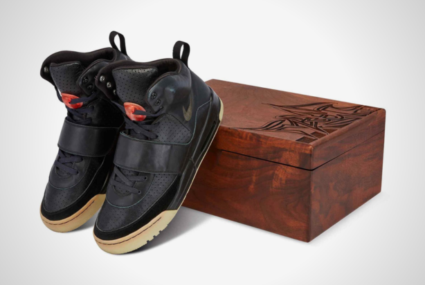 kanye west nike air yeezy grammy prototype