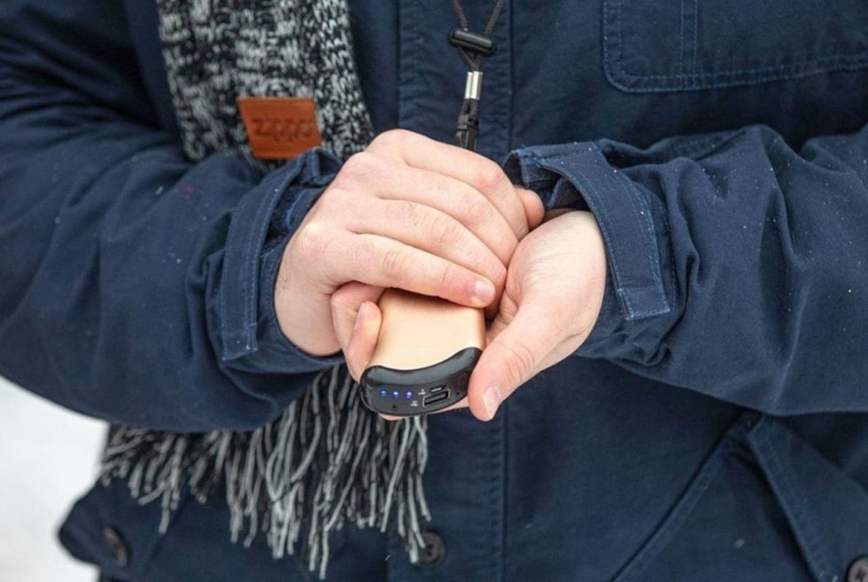 The Zippo Heatbank 9s Hand Warmer Keeps You Cozy In Chilly Conditions