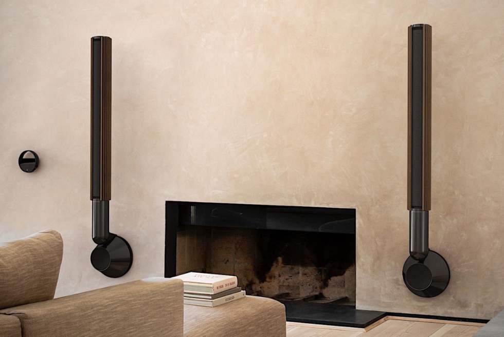 Bang & Olufsen imparts an opulent touch to home entertainment with the Beolab 28