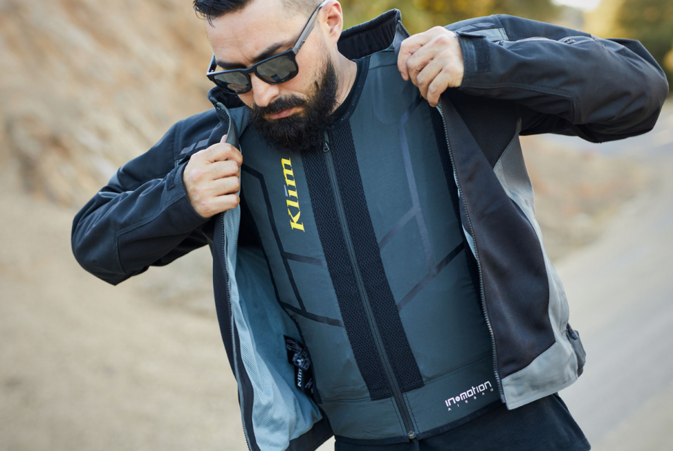 Stay protected during your ride with the AI-1 Airbag Vest from Klim