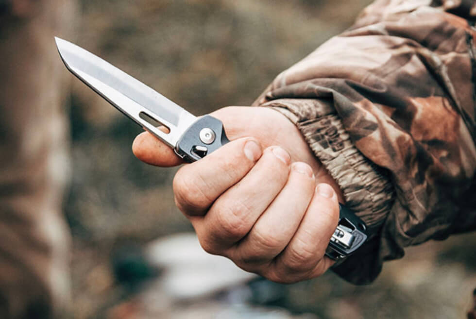 The Leatherman Free K2 Pocket Knife Is Great For Small, Quick Fixes