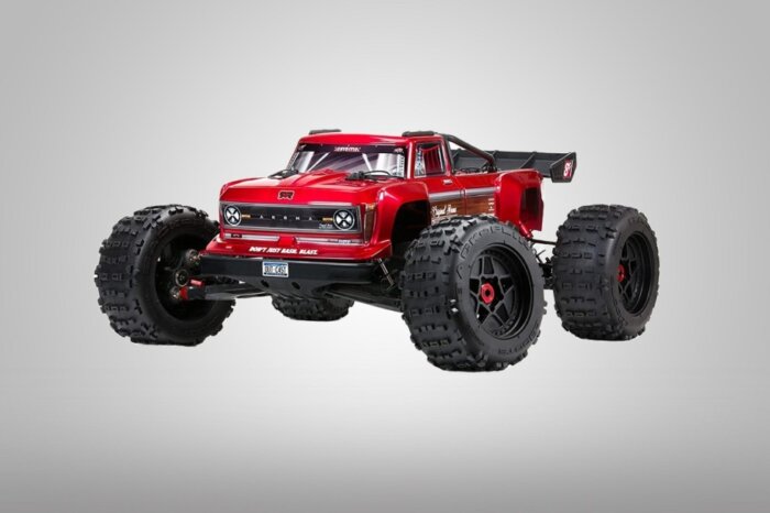 ARRMA Outcast 4X4 8S BLX Stunt Review