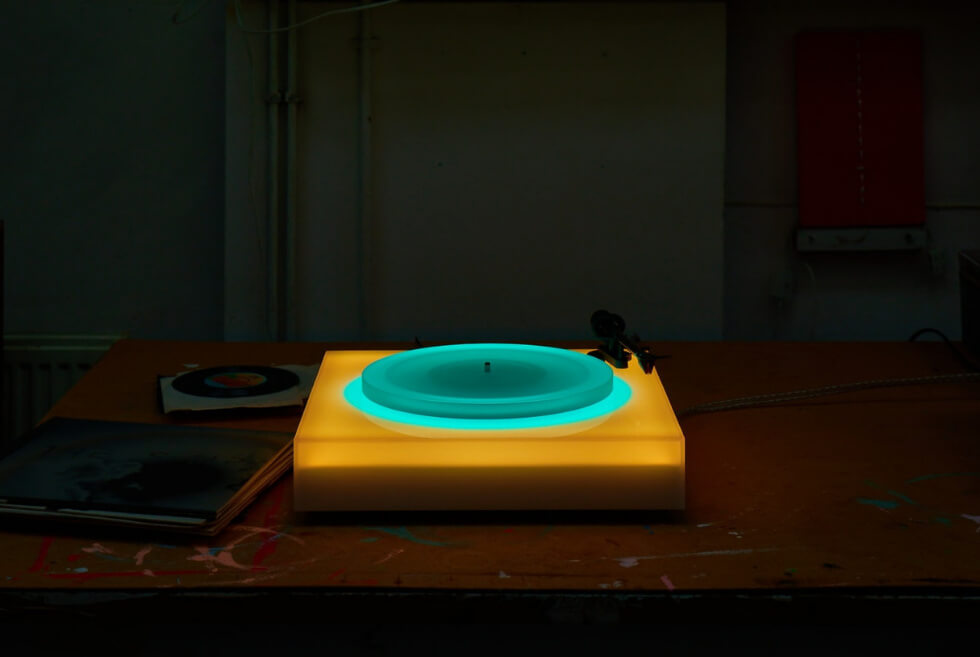 This Light-Up Turntable By Brian Eno Is A Trippy Way To Listen To Your Music