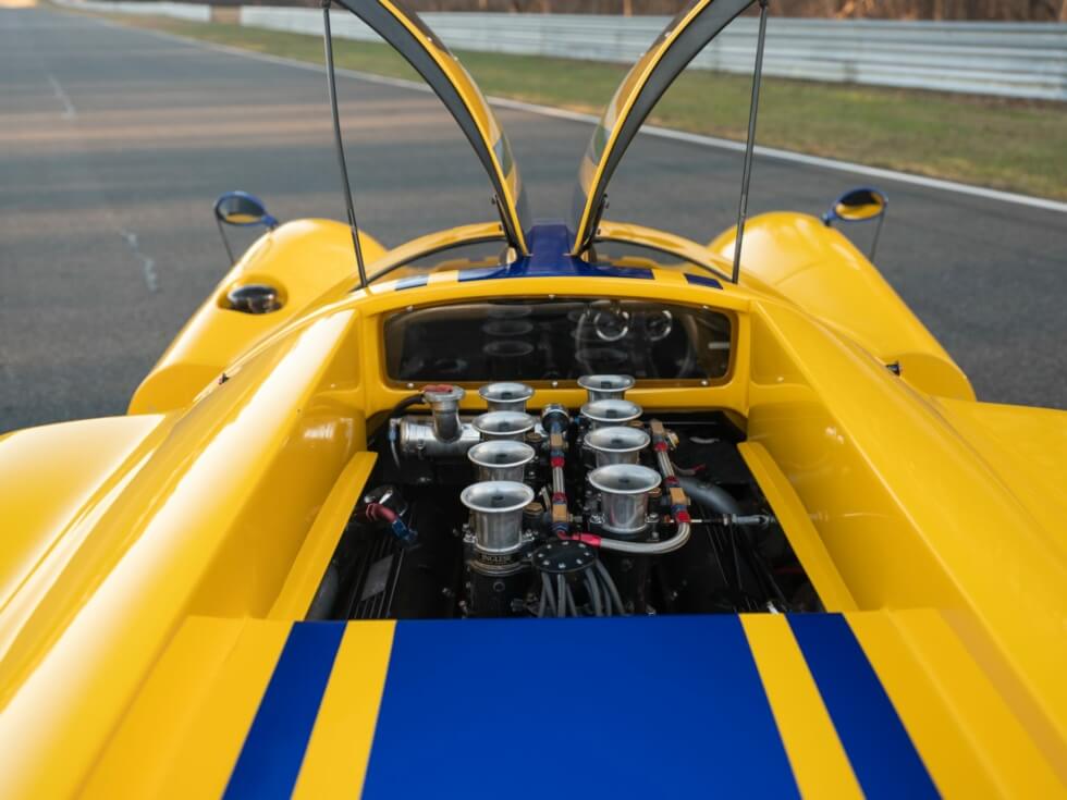 Lola T165/70 engine view