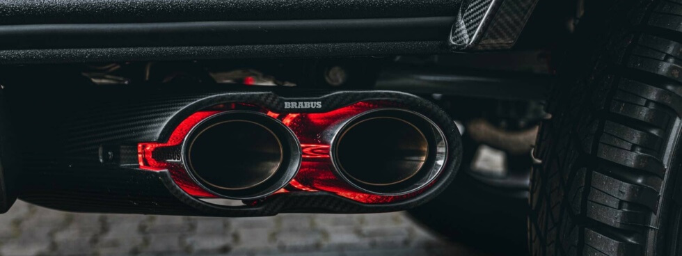 800 Adventure XLP Superblack Exhaust