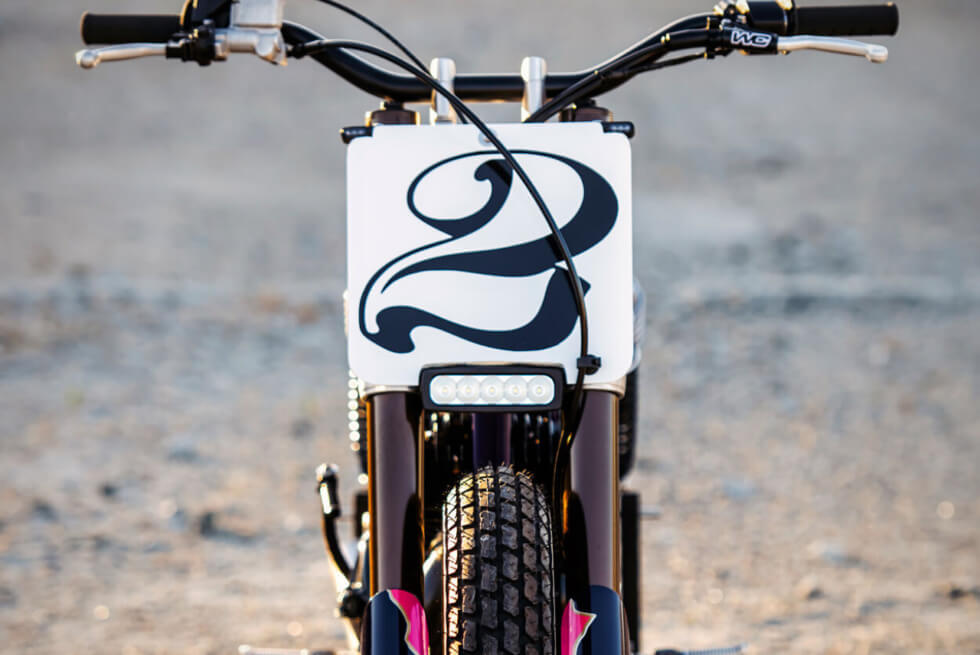 Suzuki TS185 front view