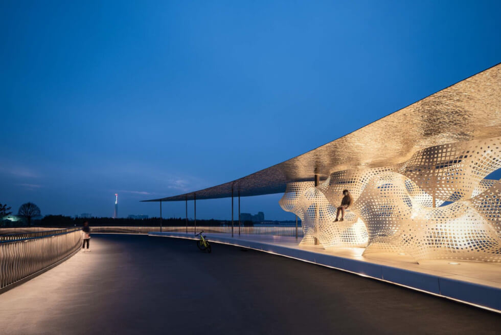 Yuandang Pedestrian Bridge Cover