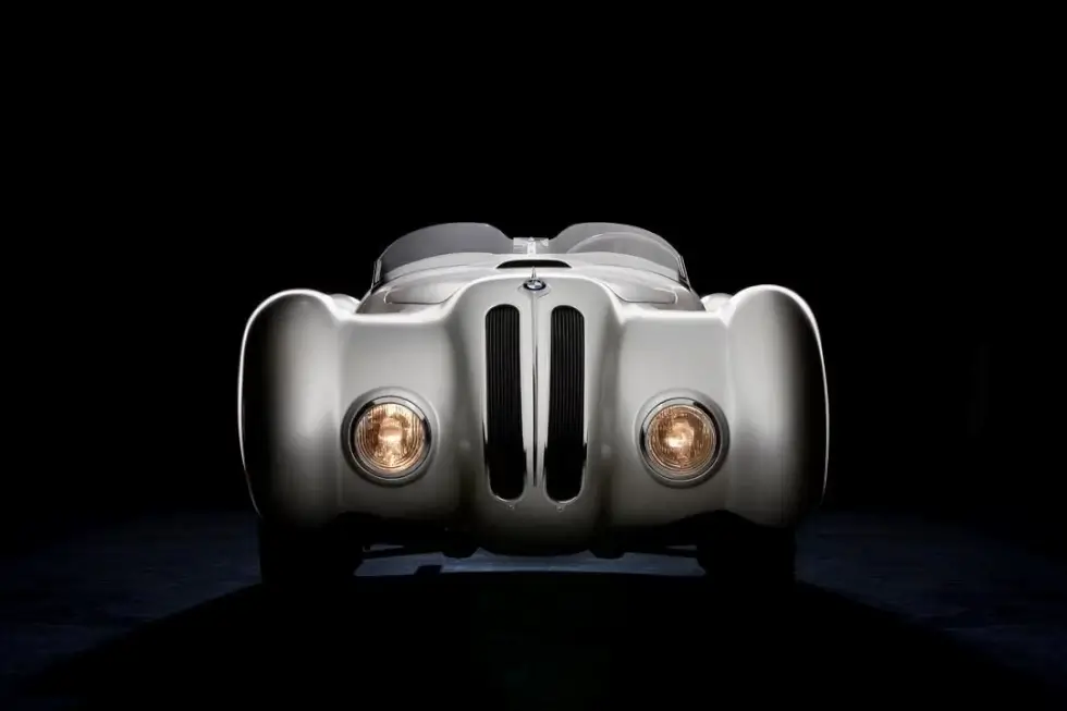 1940 BMW 328 grilles