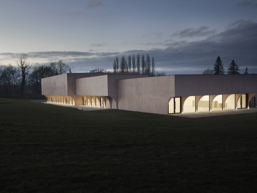 Festive Rooms in Moreac Night