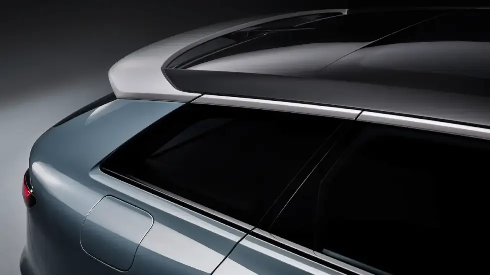 A6 Avant e-tron Spoiler