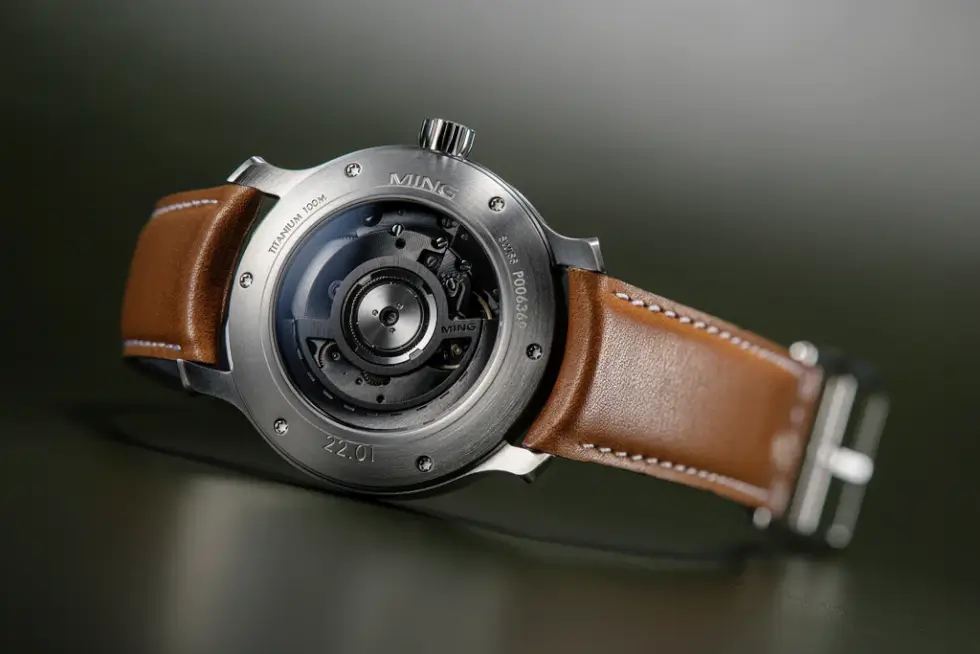 MING 22.01 Gilt Caseback