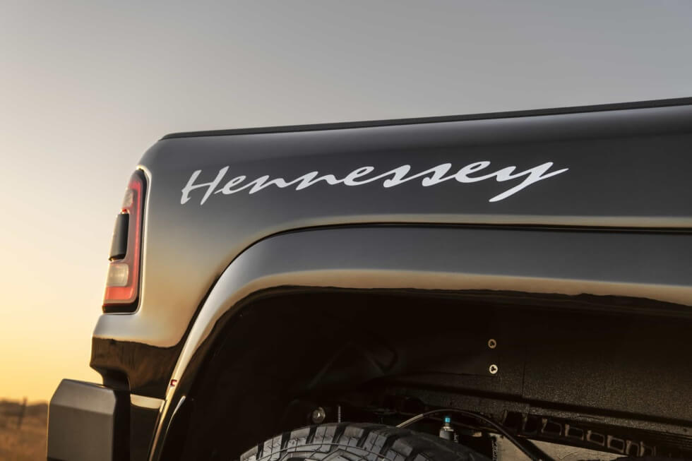 Mammoth 1000 6x6 branding