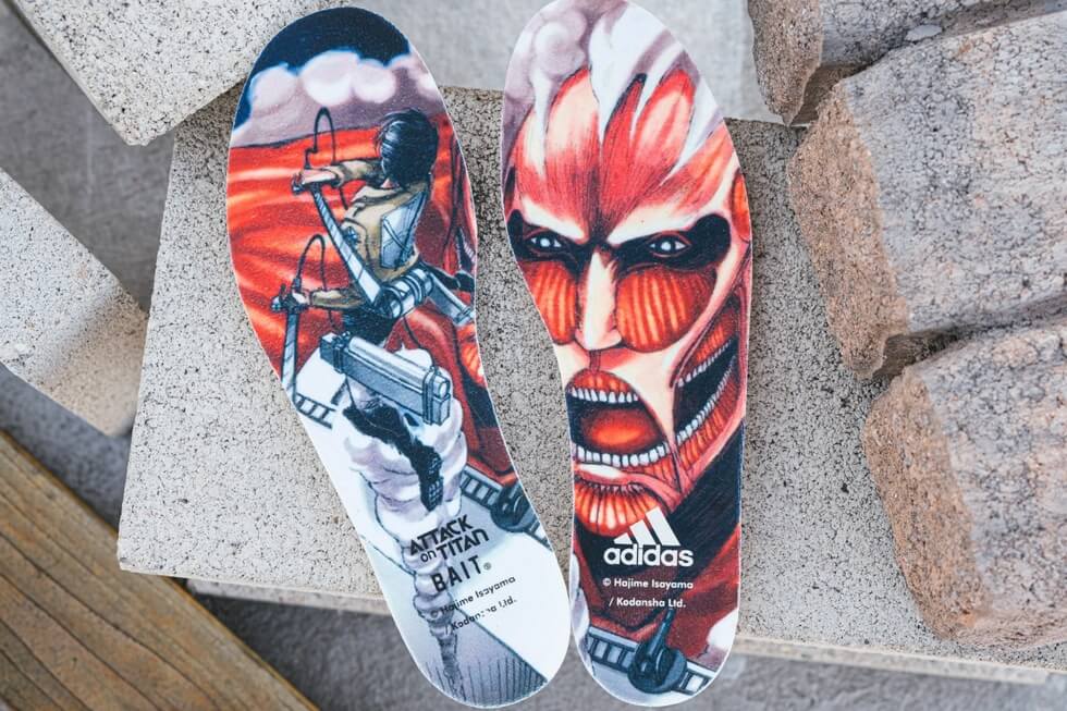 Attack on Titan Sockliner
